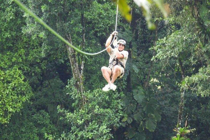 La Fortuna Zipline e Vulcano Escursione con Fiume Termale