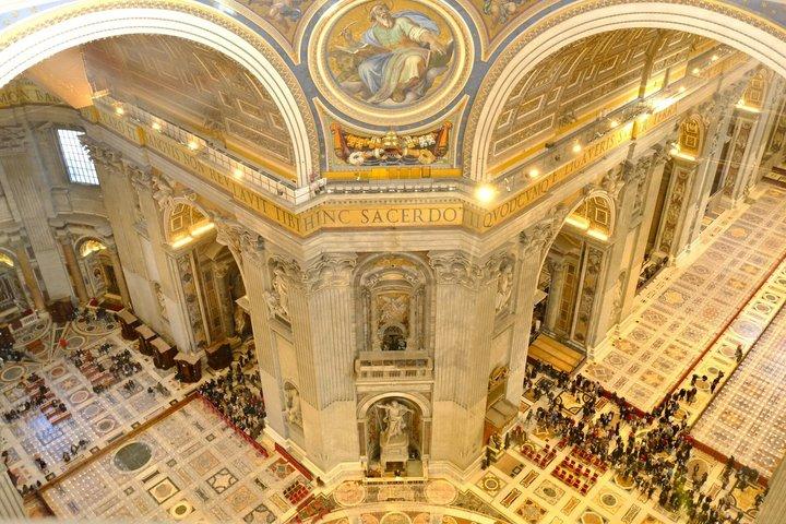 St. Peter's Basilica Skip The Line with Digital Audio Guide