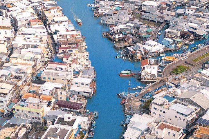 香港セントラル発ランタウツアー：ケーブルカー、大仏＆タイオ村