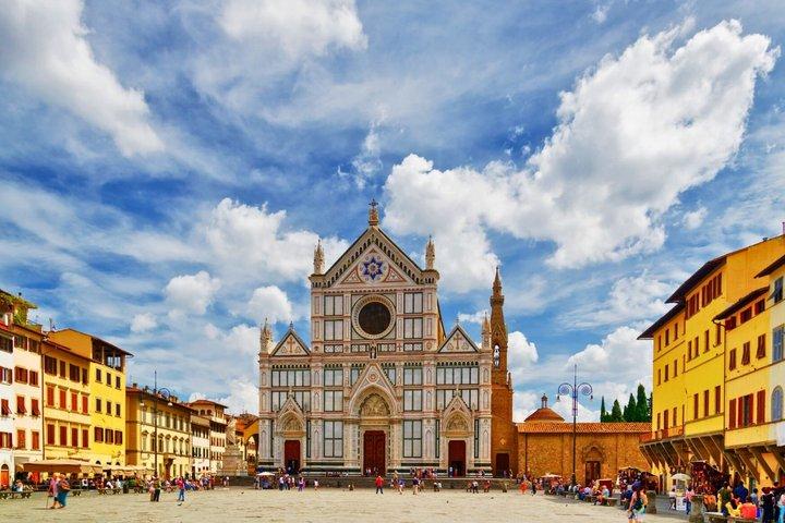 Entrada a la Basílica de Santa Croce de Florencia