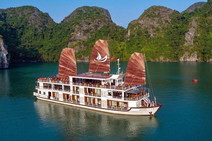 MILAクルーズ：3日-2日目-ハノイ発ナイトハロン湾アドベンチャー