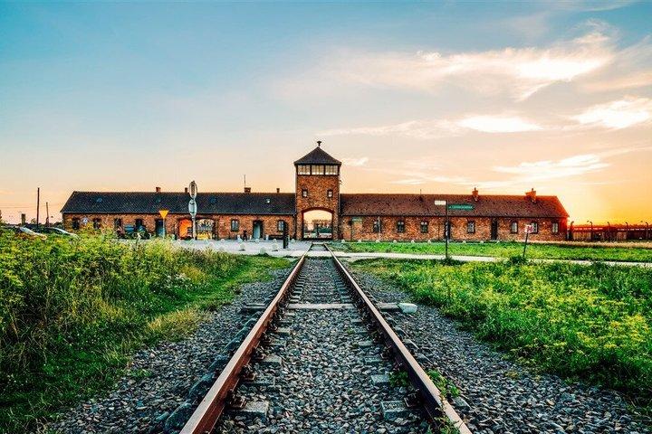 Recorrido de día completo hasta Auschwitz-Birkenau desde Cracovia con traslado privado