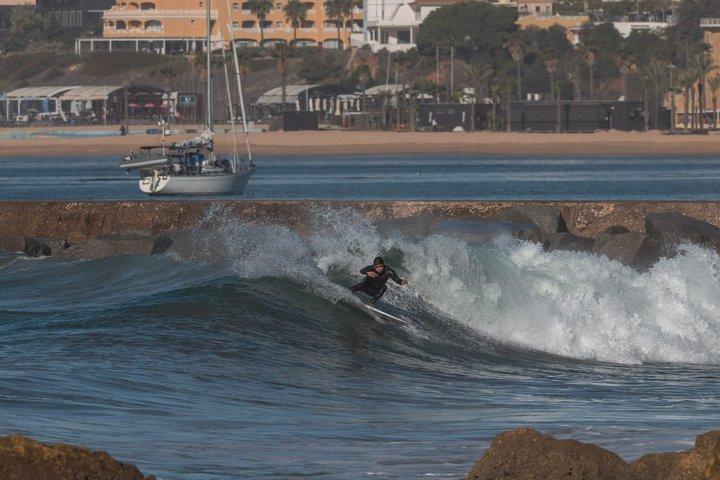 Surf Lesson Praia da Rocha – Beginner Friendly + Small Groups