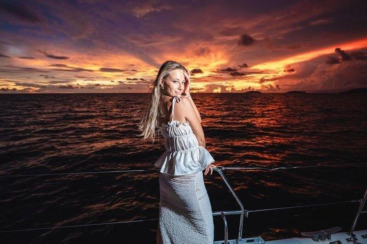 Coral & Racha Island van Noah Catamaran