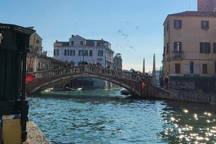 ヴィヴァルディ・ティントレットとマルコ・ポーロ：ヴェネツィアのオーディオツアー
