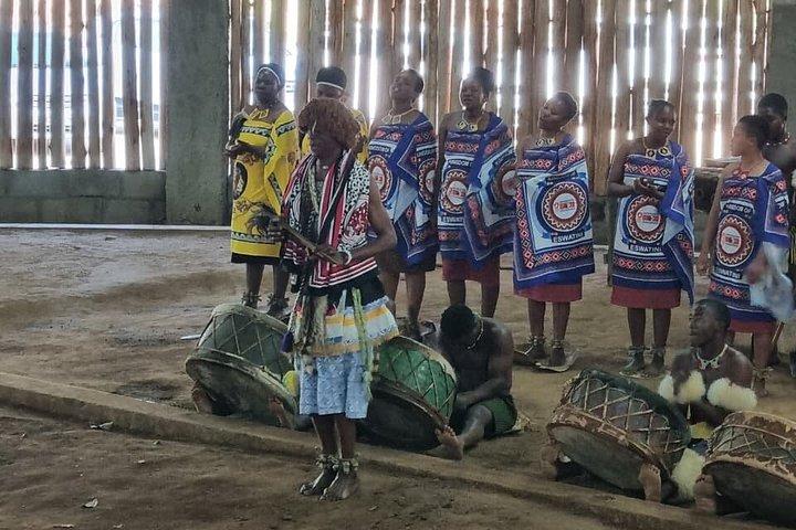 Eswatini with Traditions Nature and Excitement