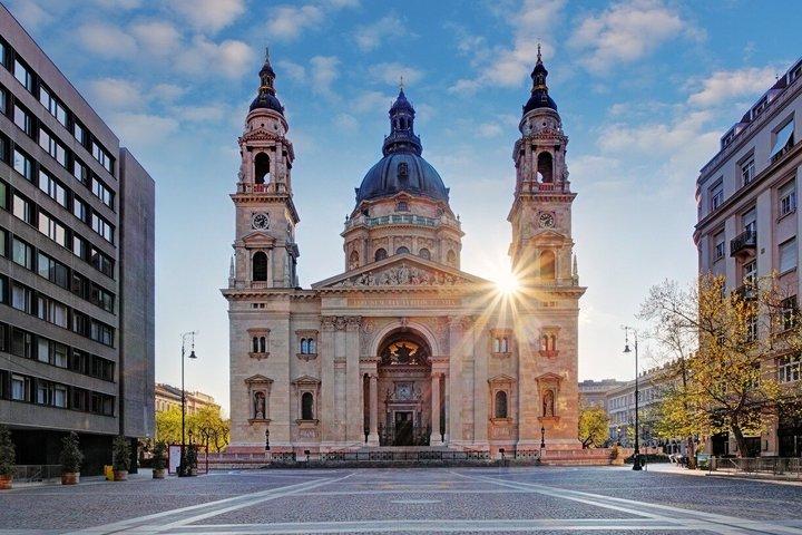 Excursão a pé em Budapeste: Parlamento, Basílica e Cruzeiro pelo Rio Danúbio