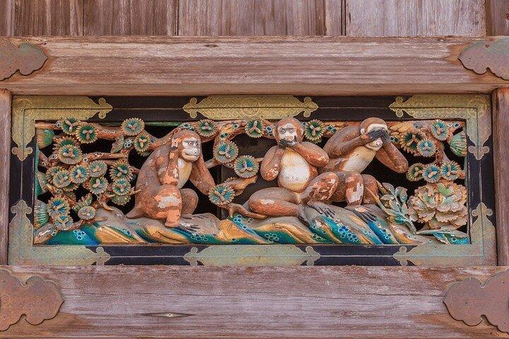 東京発日光小グループ日帰りツアー｜神社・滝・湖
