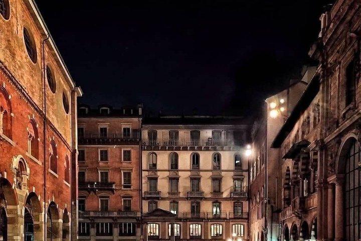 Milan City Tour by Night sommarversion