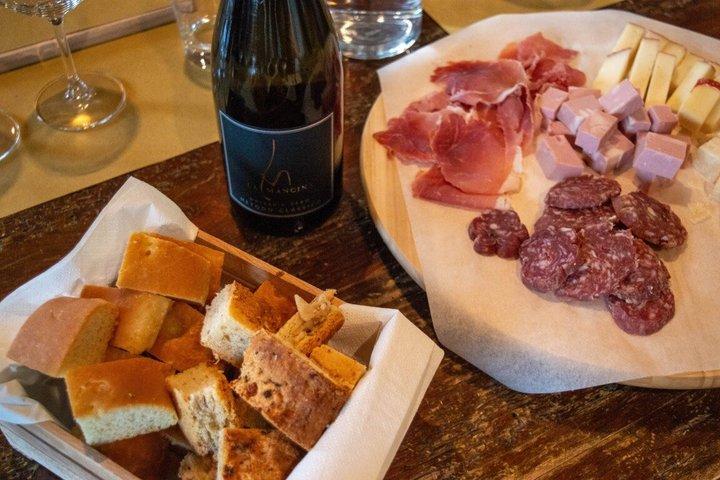 Geschmack der Tradition : Parmigiano, Wein & Balsamico Tour ab Bologna
