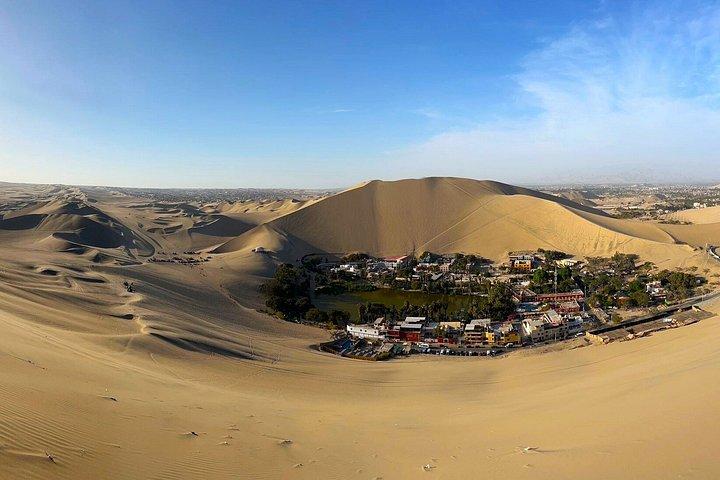 リマ発：パラカス、バレスタス諸島、ワカチナ、すべて込み