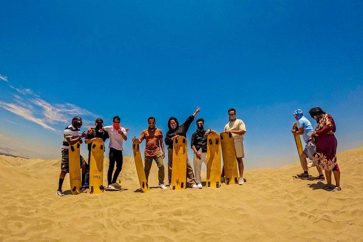 リマ発：パラカス、バレスタス諸島、ワカチナ、すべて込み