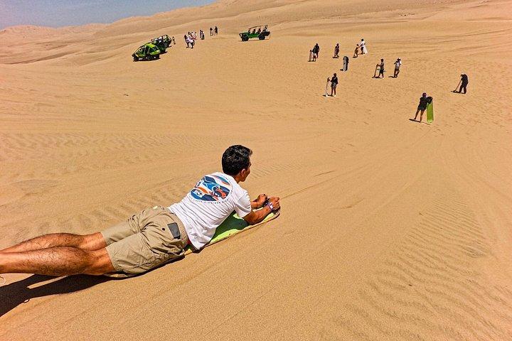 Von Lima: Paracas, Ballestas-Inseln und Huacachina, alles inklusive