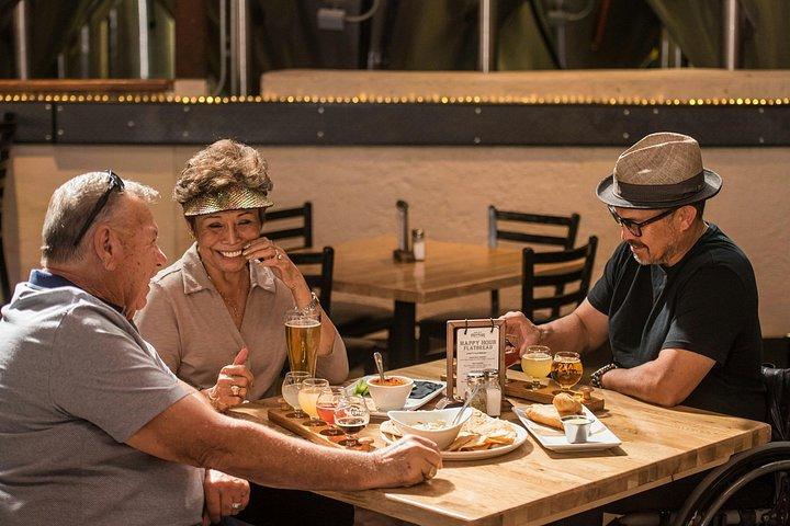 ブカレスト・ストリート・バイツ|都市食と文化ウォーキングツアー