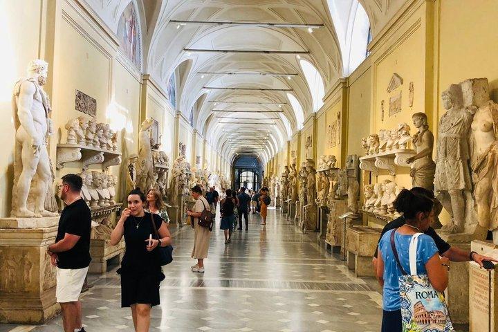 Skip the line St. Peter Basilica Ticket met Audio Gids