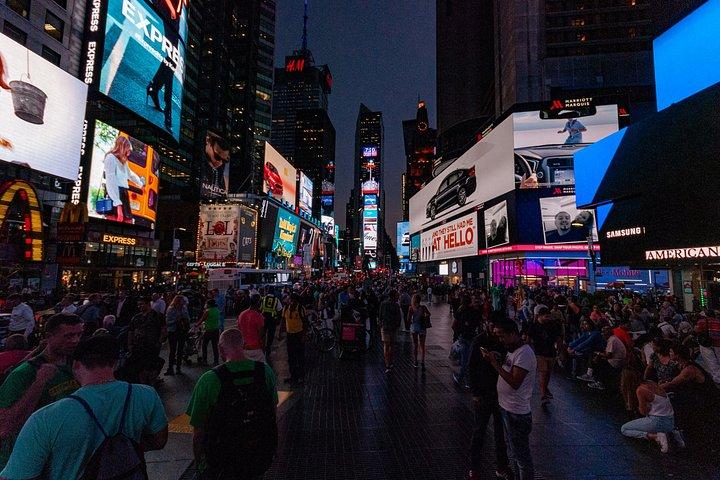 ワシントンDC発 ナイアガラフォールズとニューヨークシティ3日間ツアー