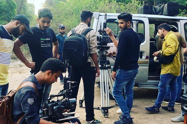 Mumbai Private Bollywood Studio Tour with Transfer