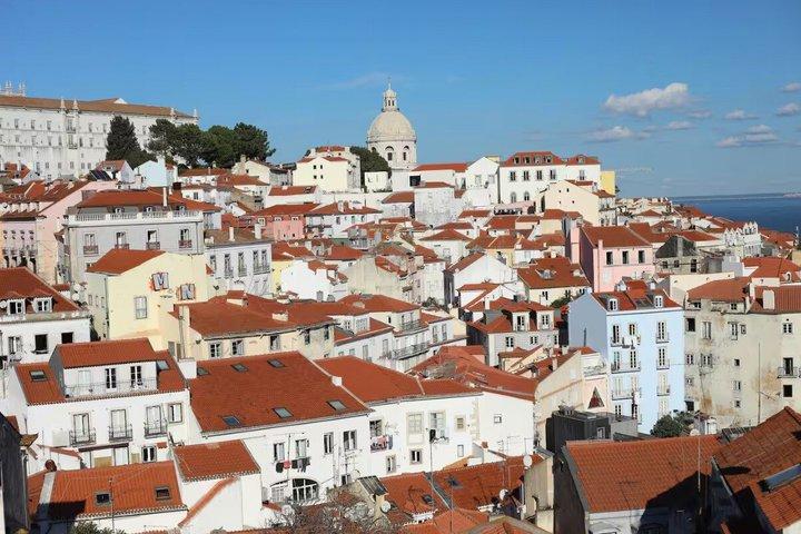 Lisbon Clicks and Flavours Food Tourとプロの写真
