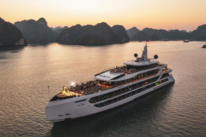 Croisière Azura Luxury Yacht 2D1N Ha Long Bay et Lan Ha Bay