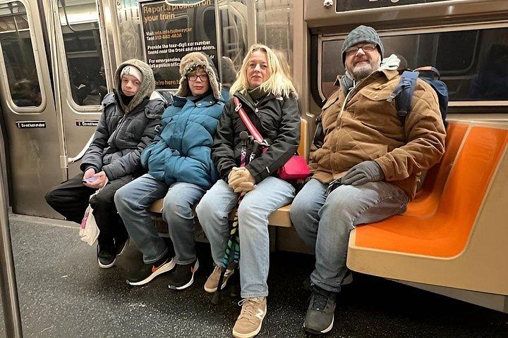 セントラルパークからブルックリン橋とダンボを巡るNYCツアー