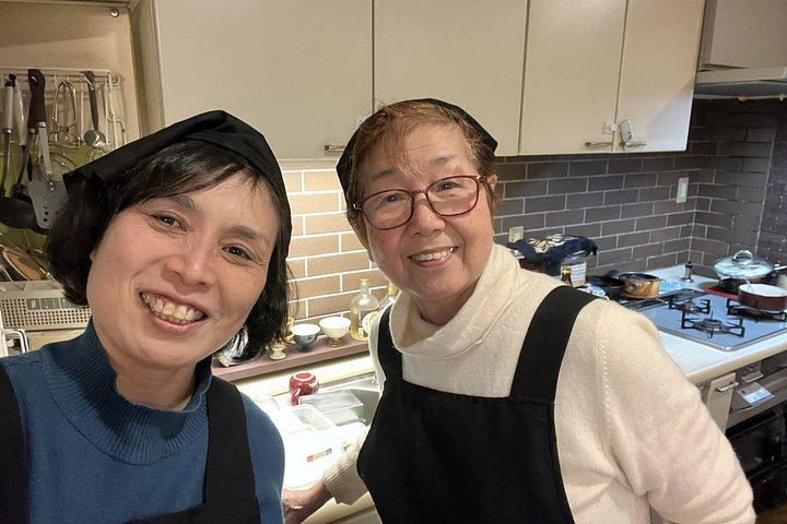 禅宗ベジタリアン精進料理と寿司料理