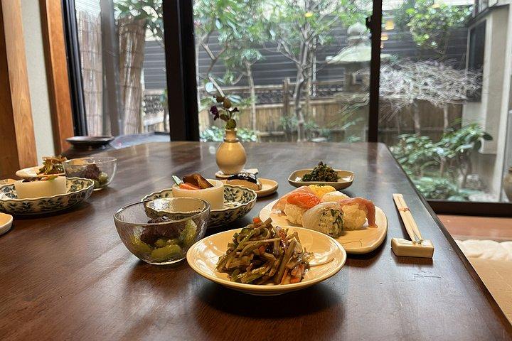 禅宗ベジタリアン精進料理と寿司料理
