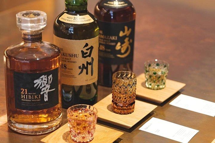 Japanese Whisky Tasting Experience in Tokyo