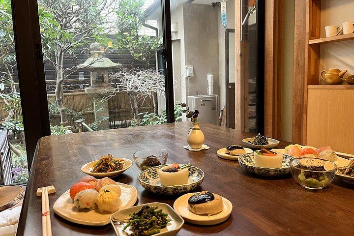 禅宗ベジタリアン精進料理と寿司料理