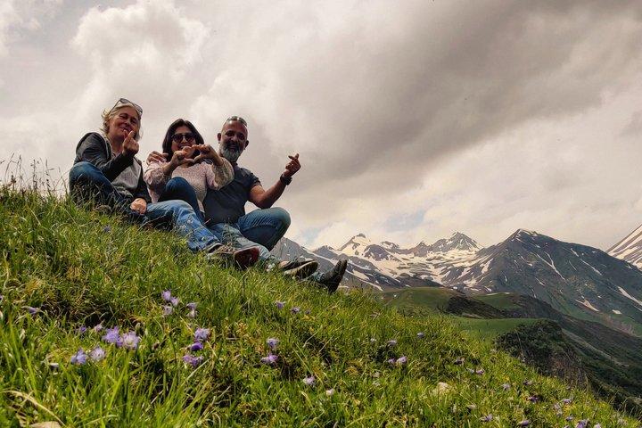 Dagstur til Gudauri og Kazbegi inklusive 4WD