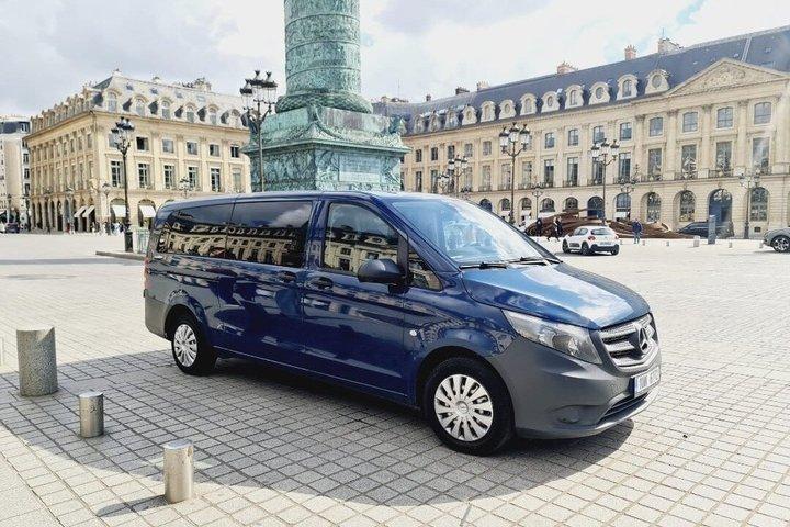 Private Transfer Airport CDG Orly to Paris by Minivan 7pax