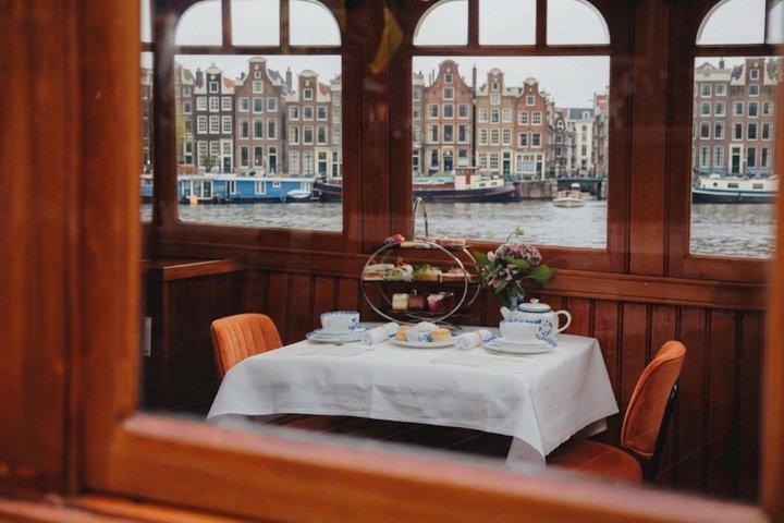 Hoteller i nærheden af High Tea Cruise