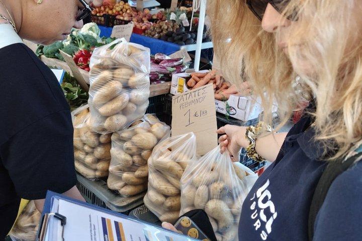 Visita a piedi del mercato locale della città vecchia di Rethymno
