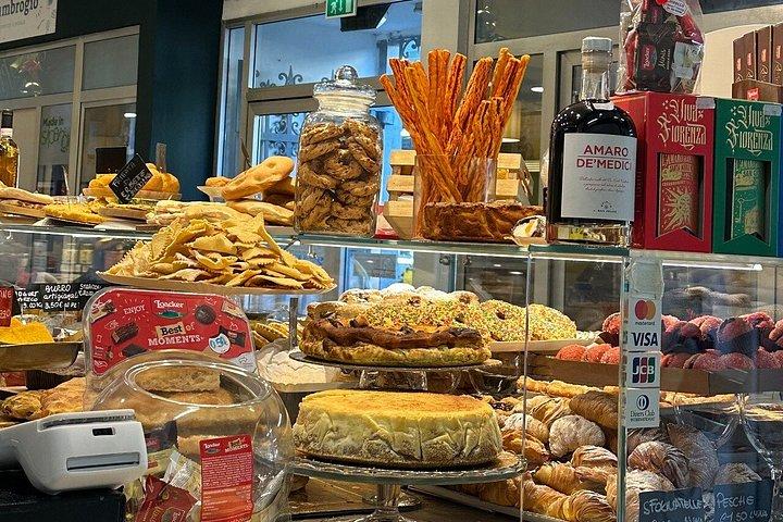 フィレンツェ食文化ツアーサンタンブロージョ市場試食