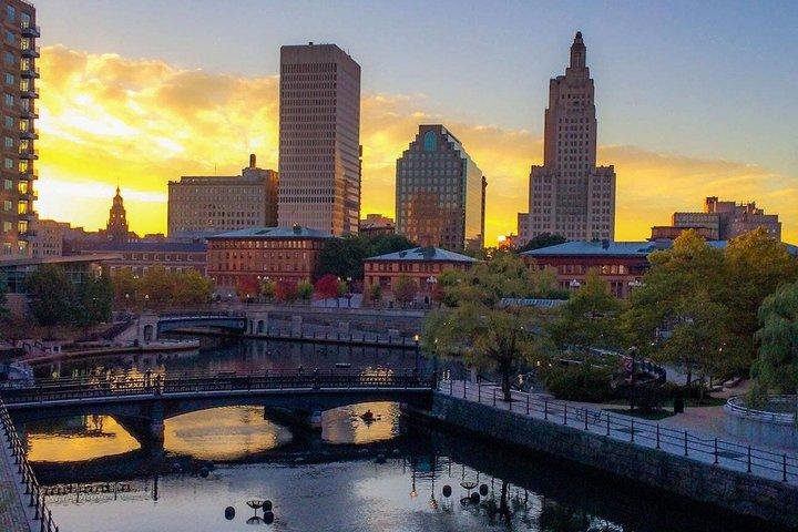 Crociere sul fiume Providence Twilight