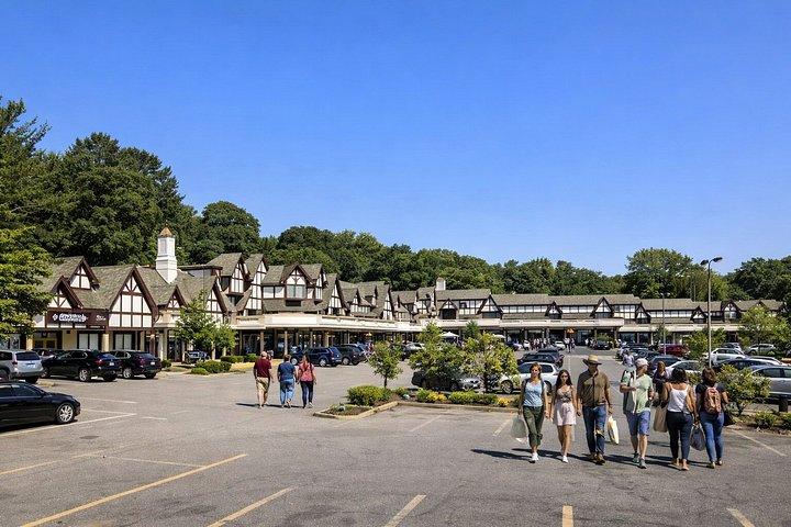 ウッドベリー・アウトレットへのプライベート旅行（ホテルピックアップ付き）
