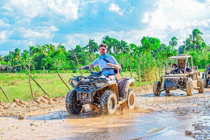 Avventura ATV e Buggy a Punta Cana con Macao Beach e Taino Cave