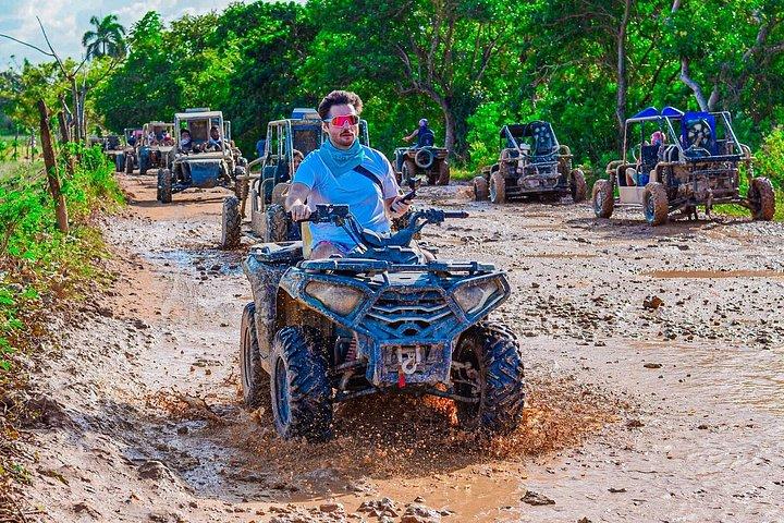 Avventura ATV e Buggy a Punta Cana con Macao Beach e Taino Cave