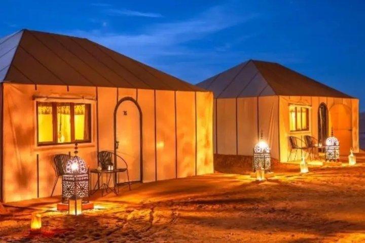 Merzouga Luxury Camp & com passeio de camelo