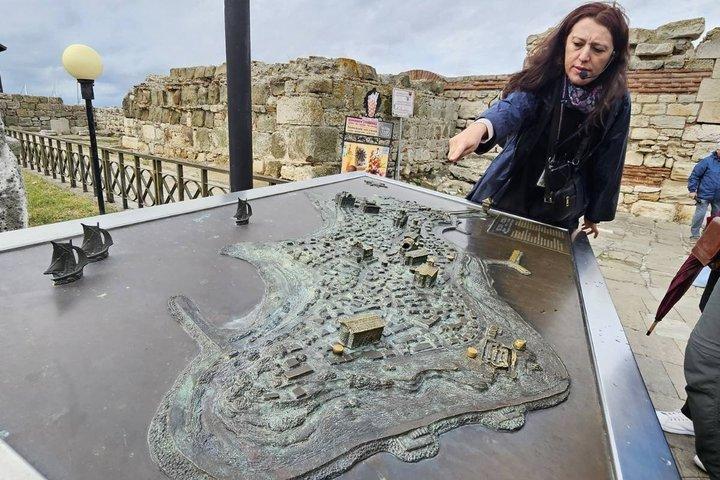 ヴァルナ・ネッセバル旧市街からブルガリアの真珠南海岸