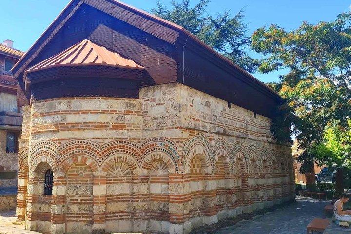ヴァルナ・ネッセバル旧市街からブルガリアの真珠南海岸