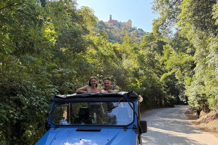 シントラとカスカイス：クラシックな4x4で行くプライベートな1日アドベンチャー