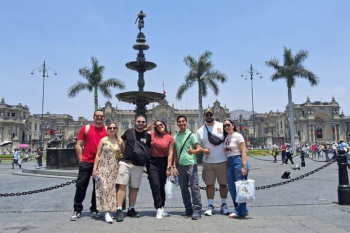 Lima City Tour with Catacombs and Pickup