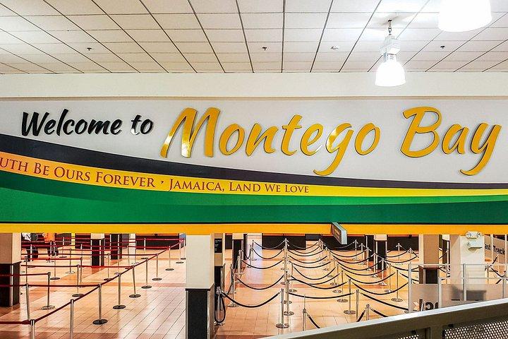 モンテゴ・ベイ空港〜リウのホテルへの送迎（送迎）