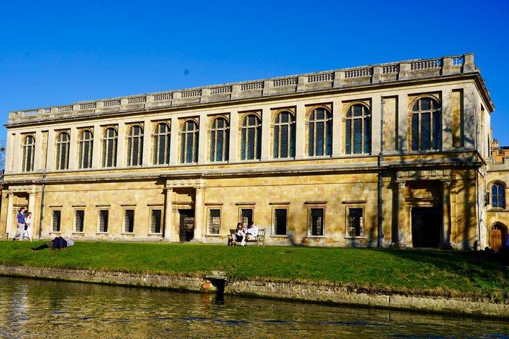 Cambridge Private Punting Tour