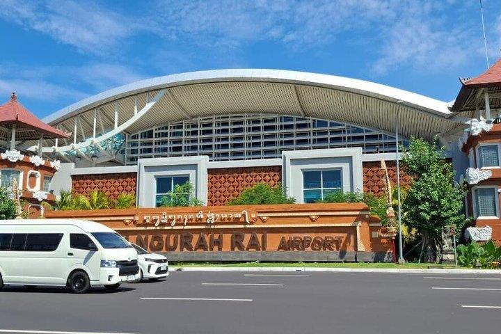 Traslado privado de salida de Bali - Hotel Bali al aeropuerto