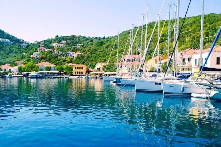 Crociera avventura Atokos e Itaca da Poros