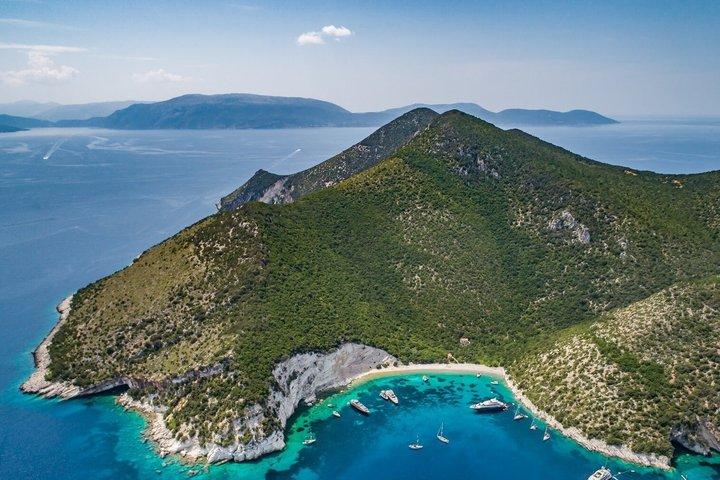 Crociera avventura Atokos e Itaca da Poros