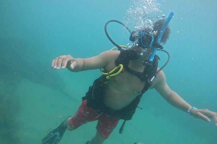 Discover Scuba Diving in San Juan: Perfect for First-Time Divers