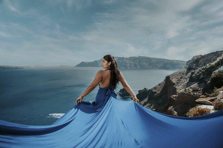 フライングドレス撮影 santorini Oia (スキップ・ザ・ライン)