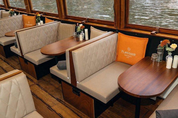 Croisière classique sur le canal avec guide live
